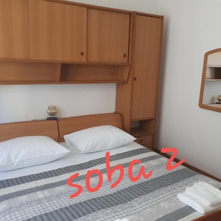 Apartman Emilio Baška Voda المظهر الخارجي الصورة