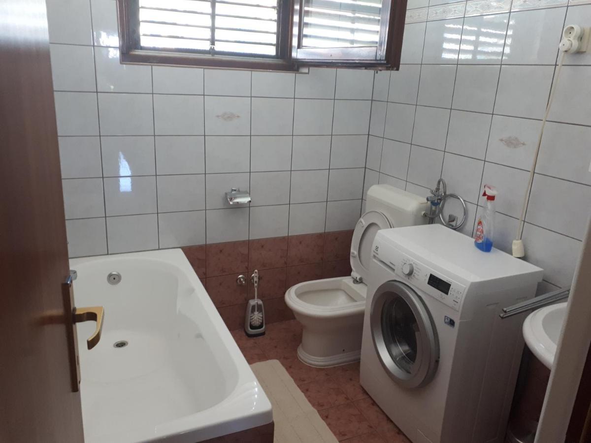Apartman Emilio Baška Voda المظهر الخارجي الصورة