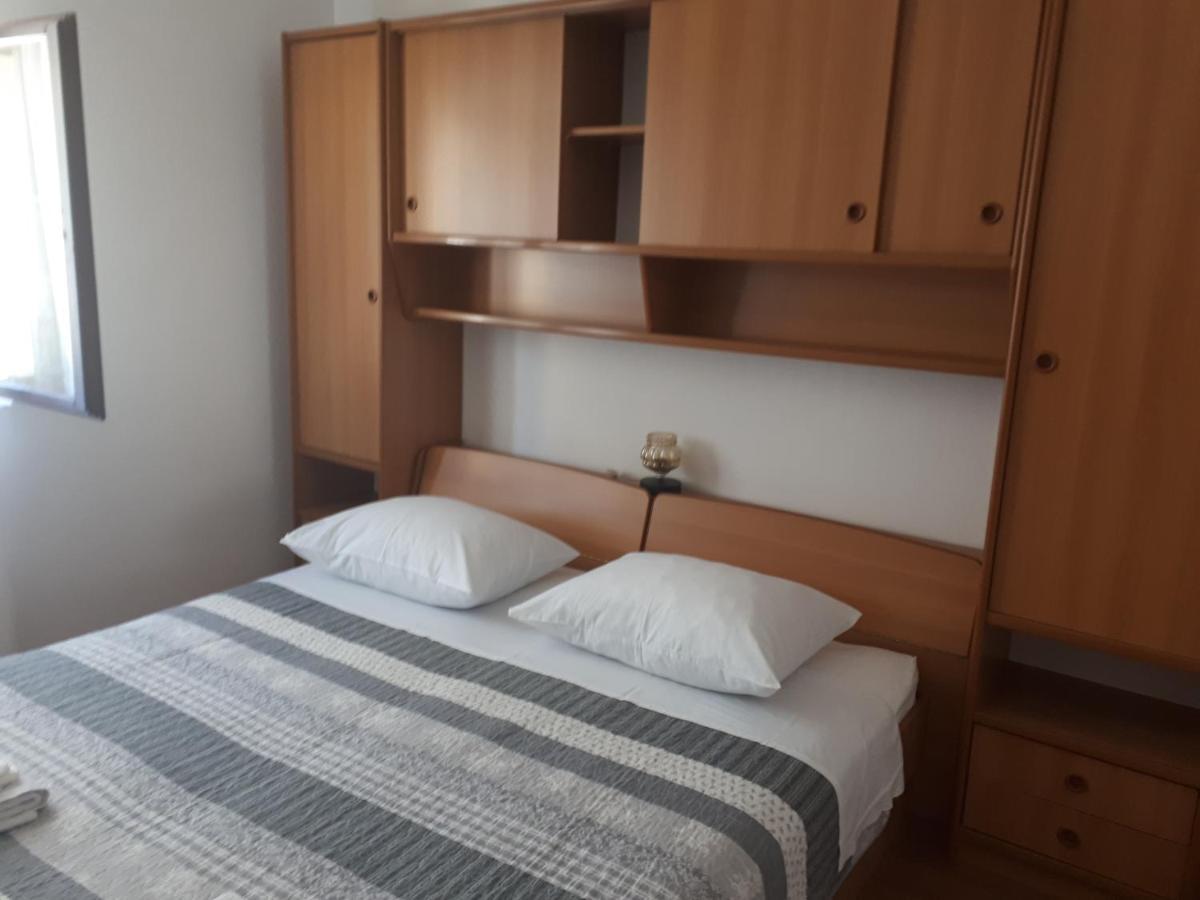 Apartman Emilio Baška Voda المظهر الخارجي الصورة